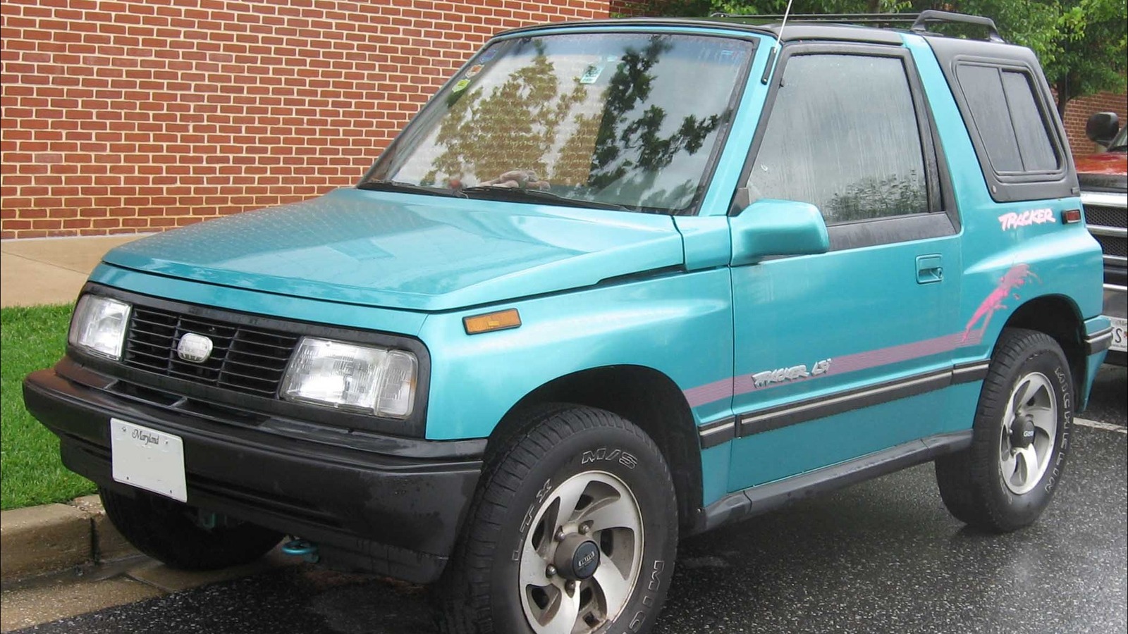 What Year Did They Stop Making The Chevy Tracker & Is It The Same SUV As The Trax?